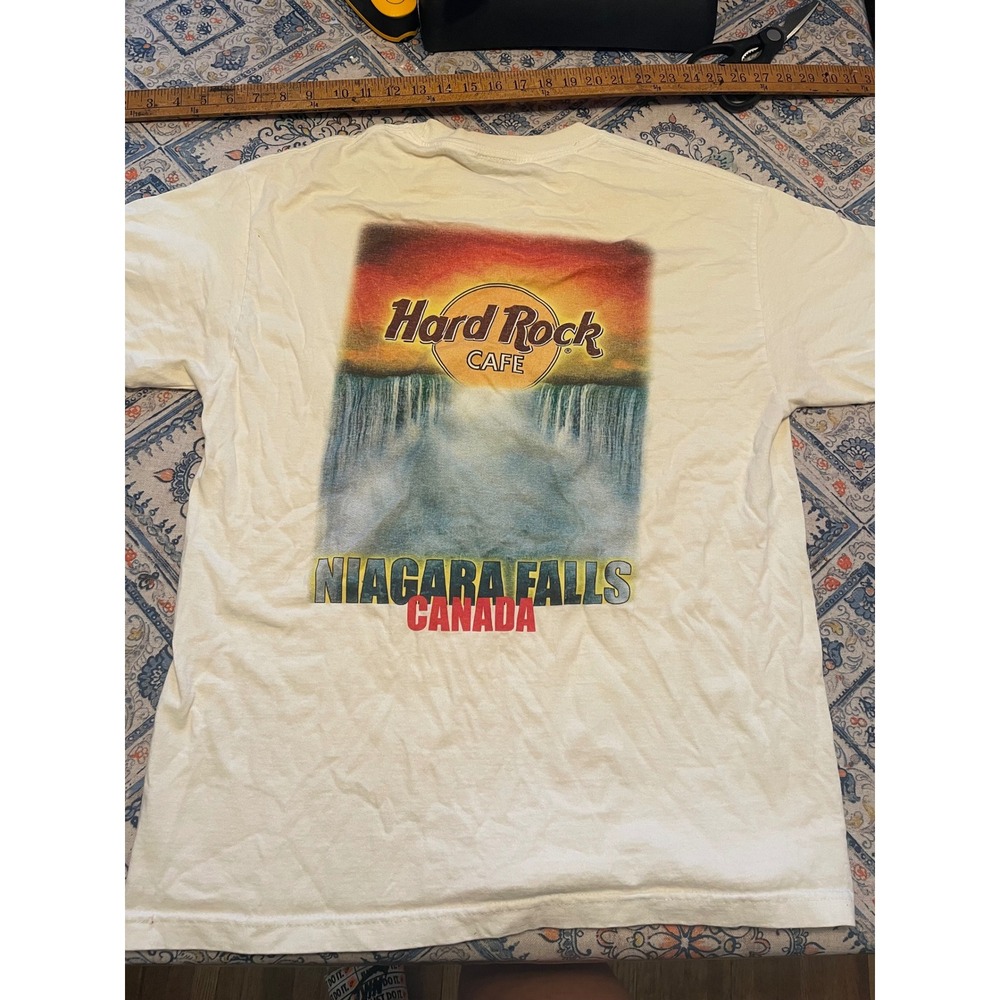 Hard Rock Cafe Niagara Falls Canada Graphic T-Shirt Large Cream Heavy Tee